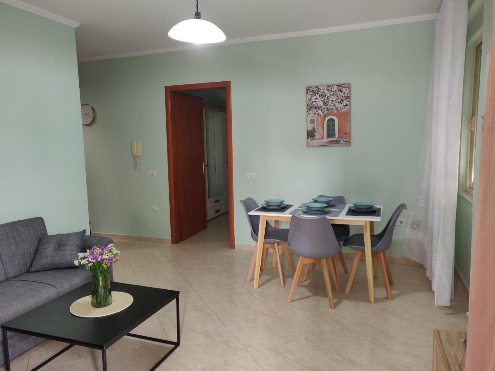 Bevis Appartement Tirana